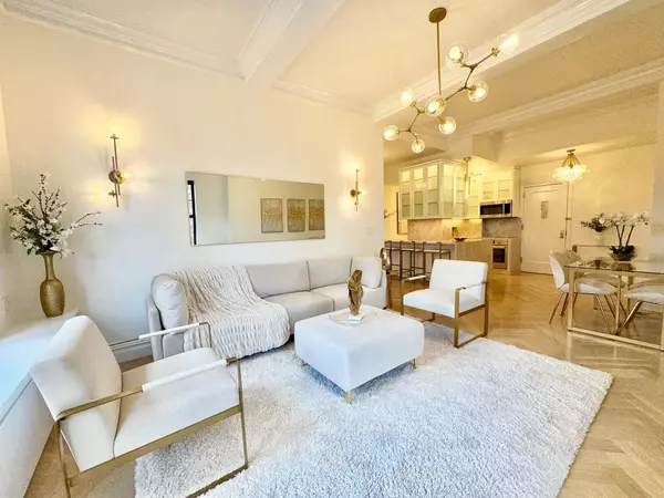Manhattan, NY 10023,23 W 73rd Street #1504
