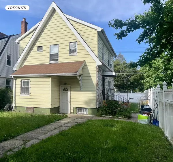 Queens, NY 11429,104-50 210TH Street