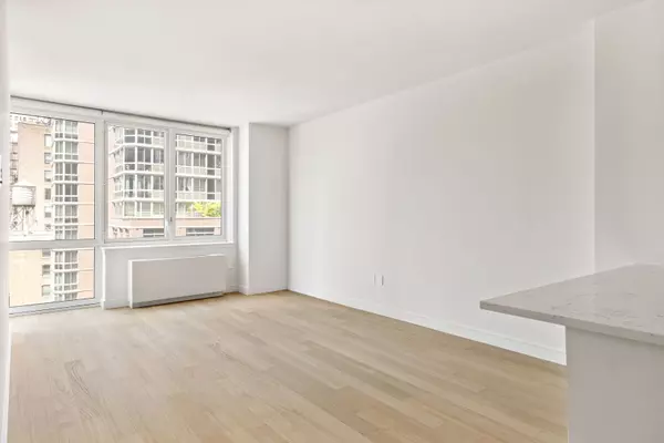 Manhattan, NY 10010,55 W 25th Street #18-F