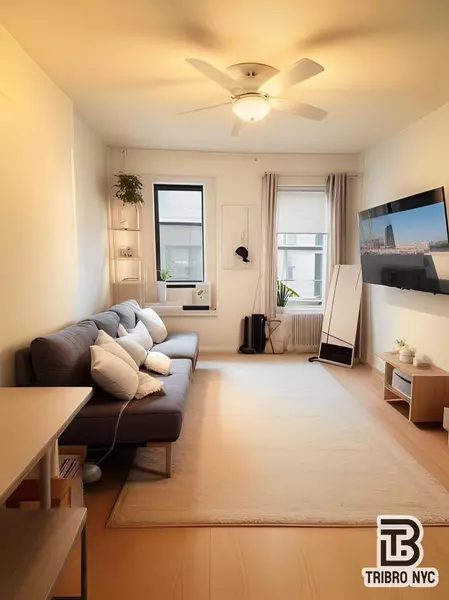 300 E 104th Street #2B, Manhattan, NY 10029