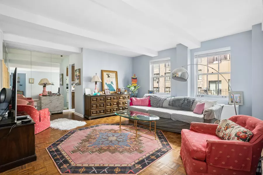 235 E 49TH Street #6F, Manhattan, NY 10017