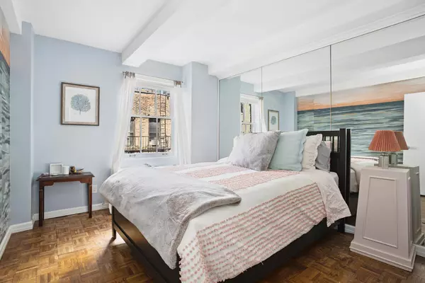 Manhattan, NY 10017,235 E 49TH Street #6F