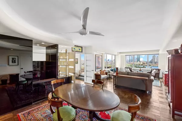 12 BEEKMAN Place #11A, Manhattan, NY 10022