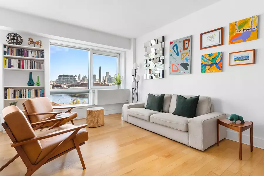 446 KENT Avenue #5E, Brooklyn, NY 11249