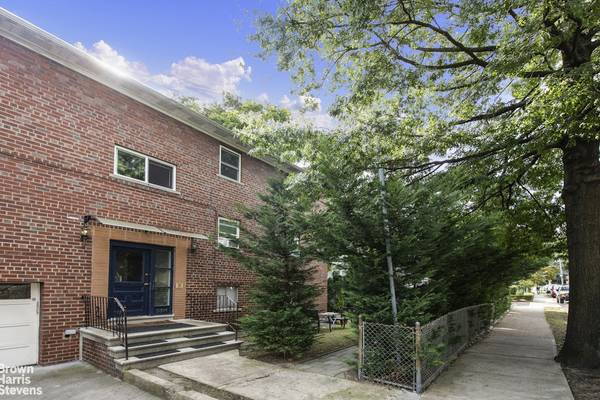 5834 FIELDSTON Road, Bronx, NY 10471