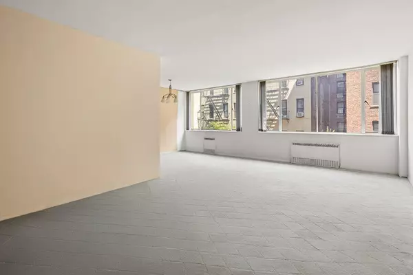 Manhattan, NY 10021,333 E 69TH Street #3J