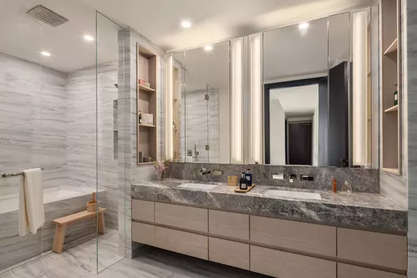 Manhattan, NY 10006,125 GREENWICH Street #53C