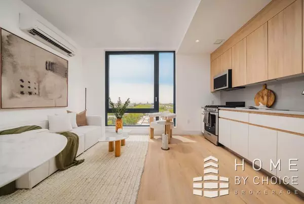Brooklyn, NY 11237,378 Weirfield Street #304