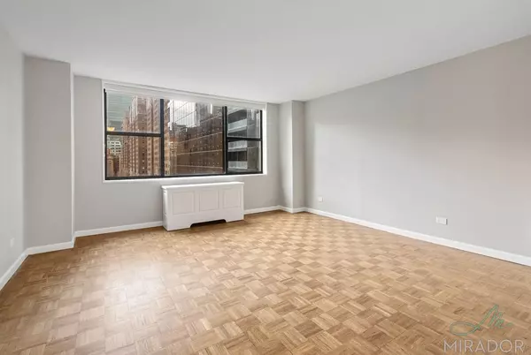330 E 39th Street #15K, Manhattan, NY 10016