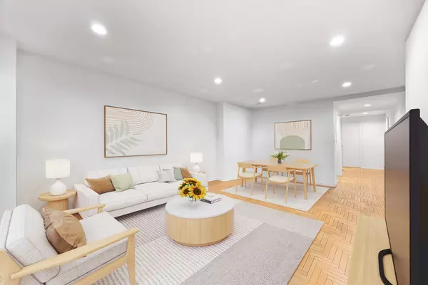 Manhattan, NY 10019,106 Central Park S #4D