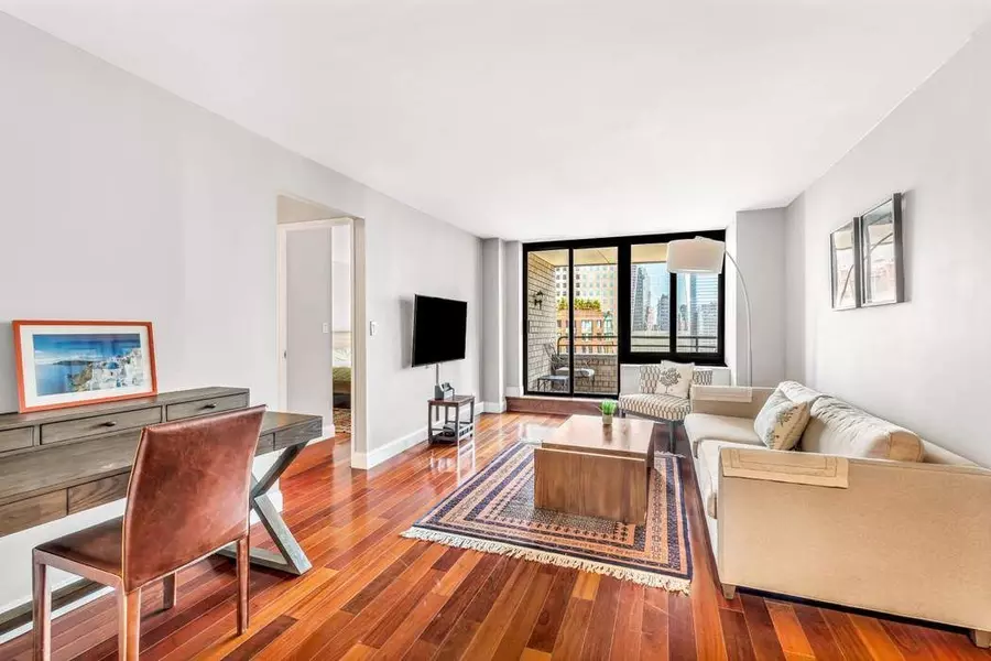 200 Rector Place #24A, Manhattan, NY 10280