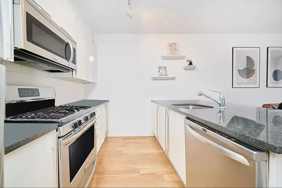 307 Atlantic Avenue #3L, Brooklyn, NY 11201