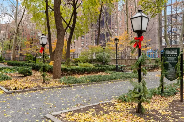 45 TUDOR CITY Place #1515, Manhattan, NY 10017