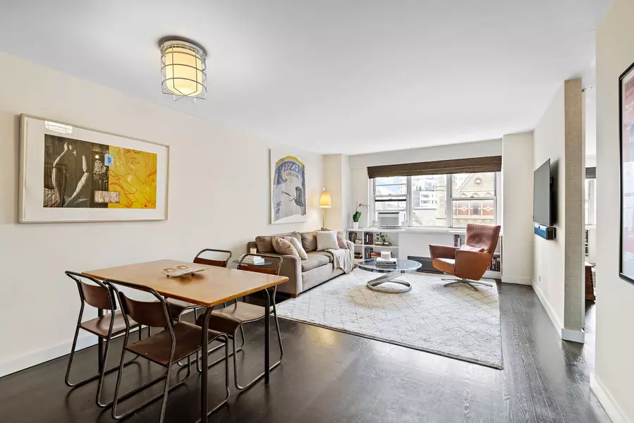 69 W 9TH Street #8F, Manhattan, NY 10011