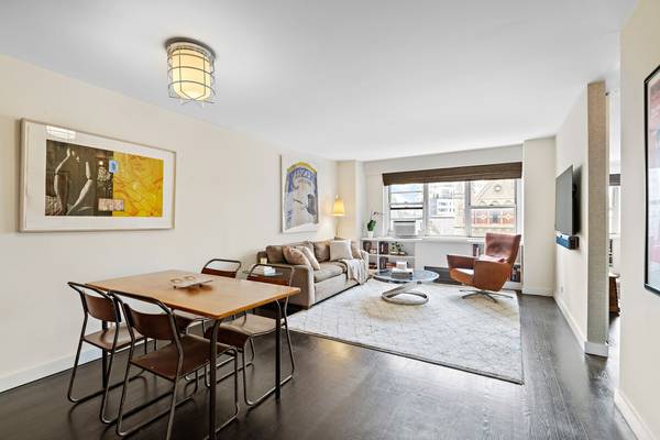 69 W 9TH Street #8F, Manhattan, NY 10011