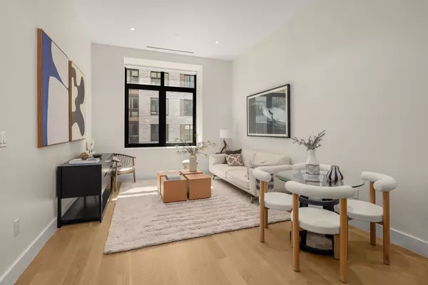 435 W 19TH Street #3D, Manhattan, NY 10011