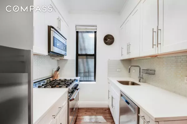 Queens, NY 11103,24-75 38th Street #A10