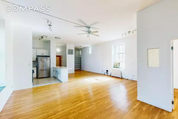 Manhattan, NY 10013,395 Broadway #7E