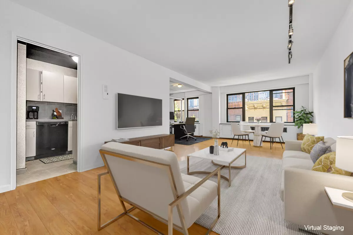 Manhattan, NY 10022,333 E 55TH Street #7G