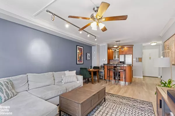 Manhattan, NY 10010,330 3RD Avenue #15H