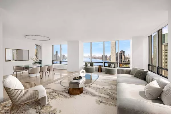 Manhattan, NY 10017,870 United Nations Plaza #28A