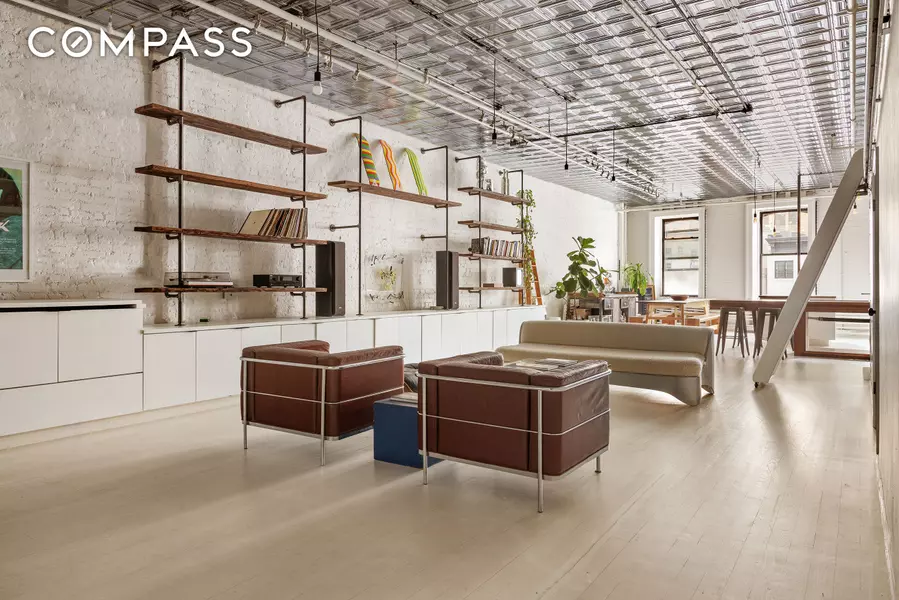 49 Howard Street #4S, Manhattan, NY 10013