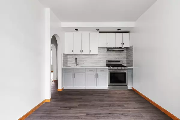 Queens, NY 11372,35-33 80th Street #3-A