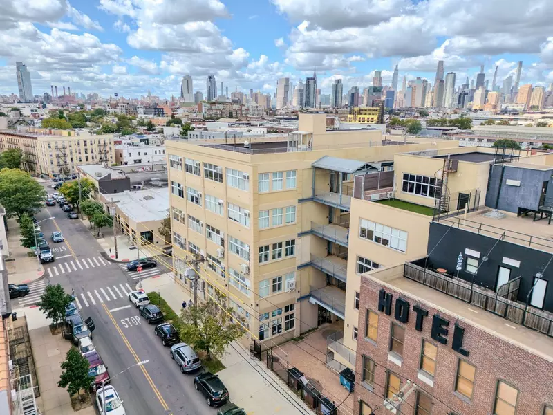 231 Norman Avenue #511, Brooklyn, NY 11222