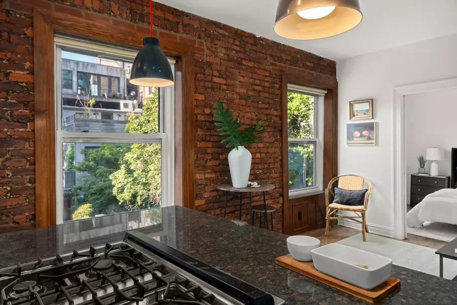 25 CHARLES Street #3D, Manhattan, NY 10014