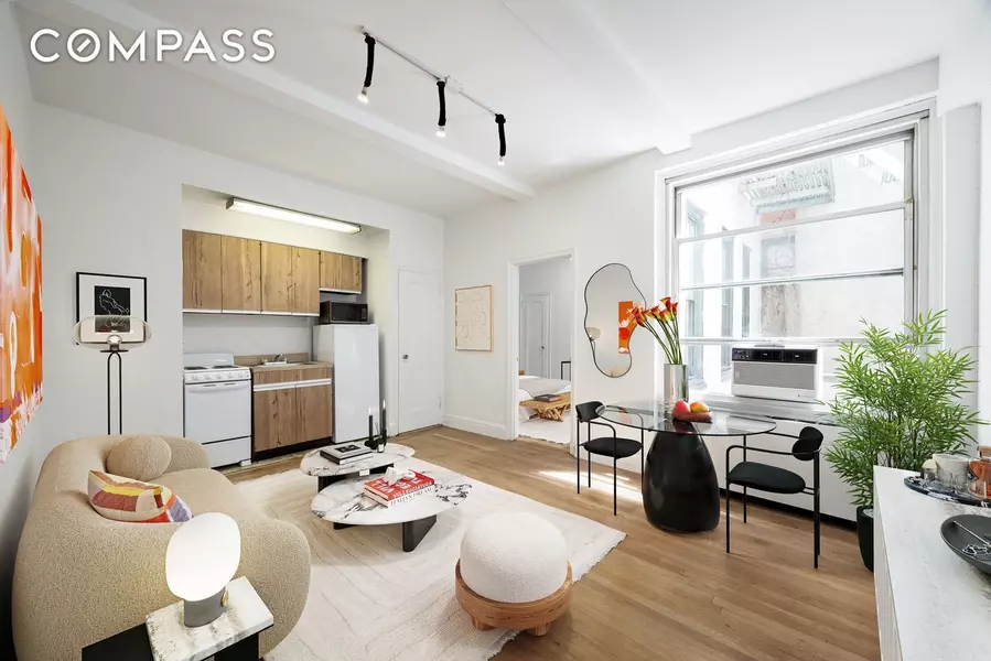 325 W 45th Street #108, Manhattan, NY 10036