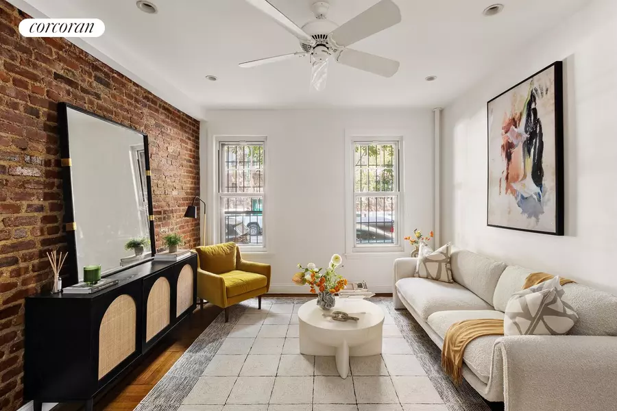 87 BARROW Street #1D, Manhattan, NY 10014