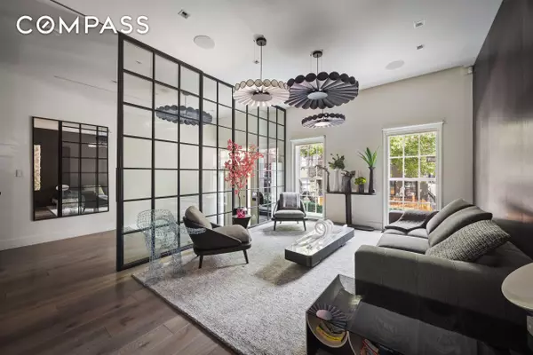 146 Waverly Place, Manhattan, NY 10014