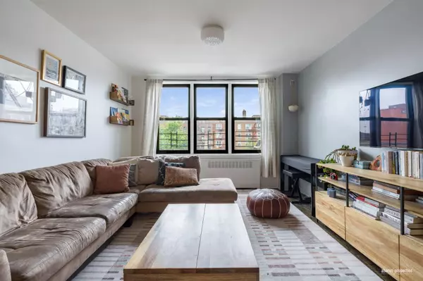 Brooklyn, NY 11218,515 E 7th Street #5H