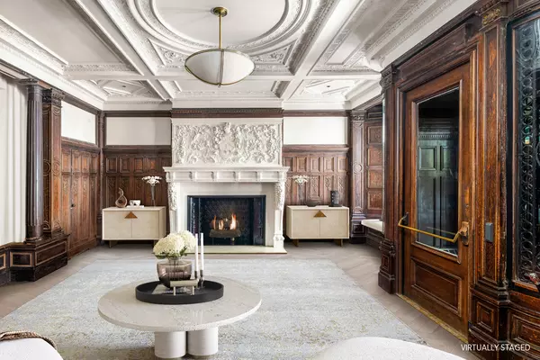 Manhattan, NY 10028,2 E 82nd Street