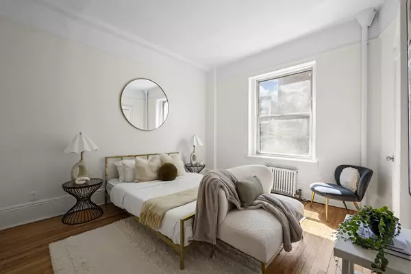 Manhattan, NY 10025,417 RIVERSIDE Drive #5F