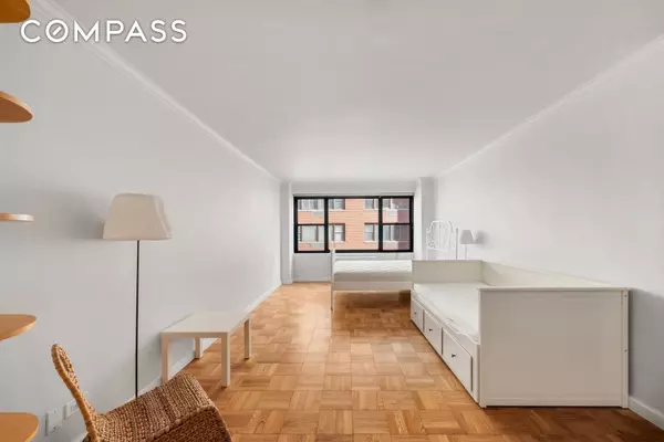 301 E 64th Street #4J, Manhattan, NY 10065
