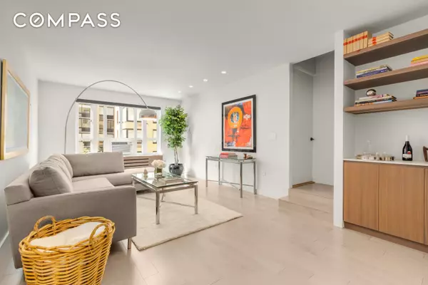 165 W 20th Street #3E, Manhattan, NY 10011
