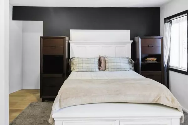 219-19 143rd Road, Queens, NY 11413