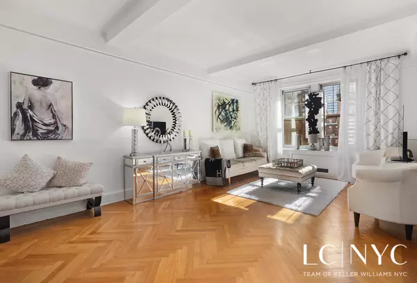 Manhattan, NY 10065,575 Park Avenue #1105