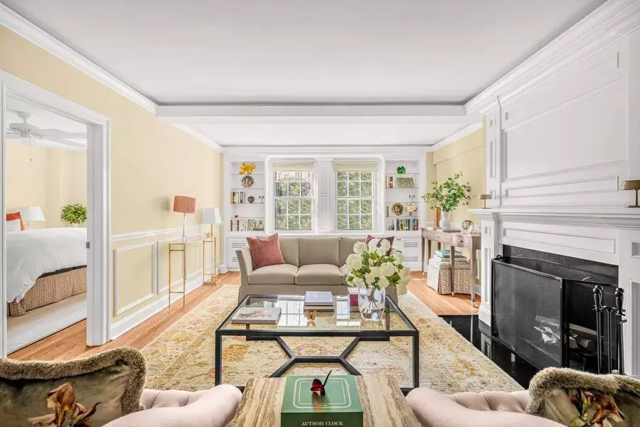 302 W 12th Street #2E, Manhattan, NY 10014