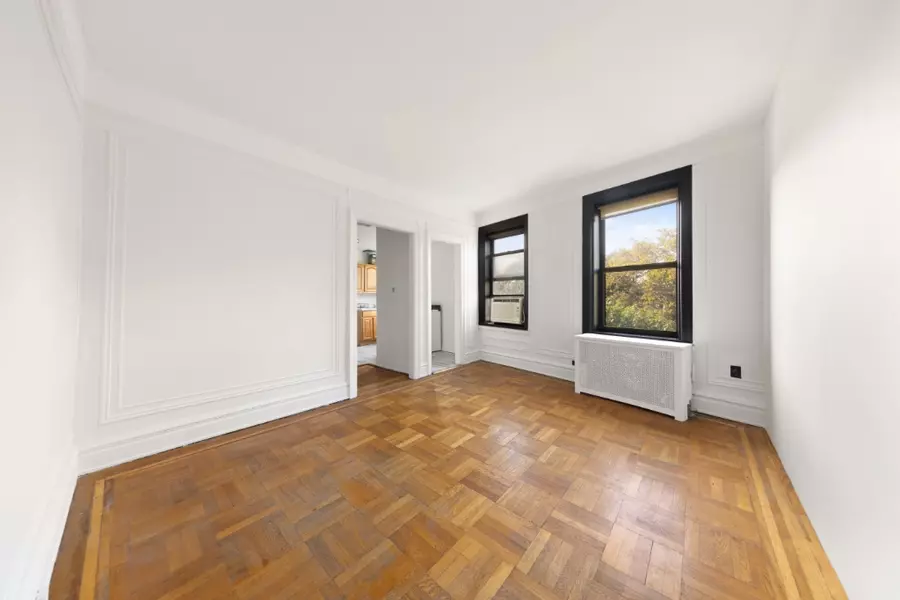 655 Riverside Drive #4A, Manhattan, NY 10031