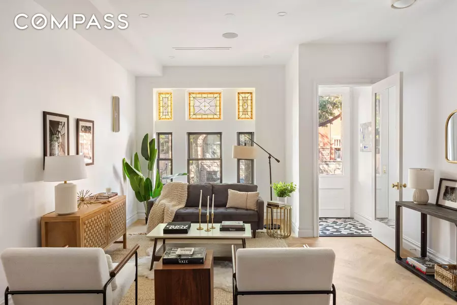 286 Dekalb Avenue, Brooklyn, NY 11205