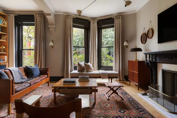 757 Carroll Street, Brooklyn, NY 11215