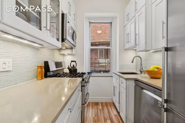 Manhattan, NY 10033,250 Cabrini Boulevard #1H