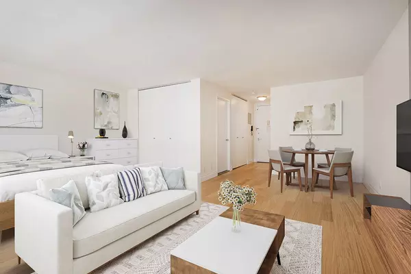 Manhattan, NY 10019,260 W 52nd Street #7-D