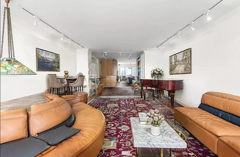 60 E END Avenue #27B, Manhattan, NY 10028