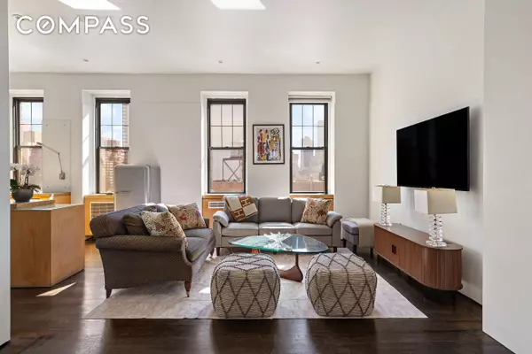 Manhattan, NY 10065,521 Park Avenue #10A