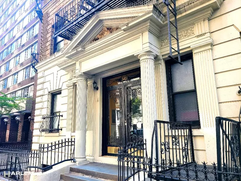 342 W 56th Street #1E, Manhattan, NY 10019