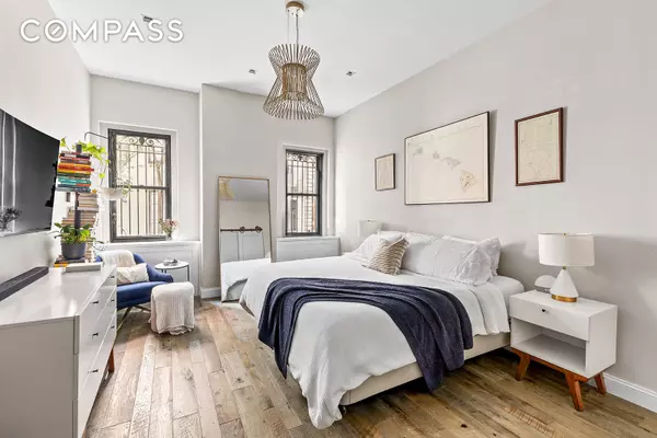 Manhattan, NY 10011,201 W 16th Street #1A
