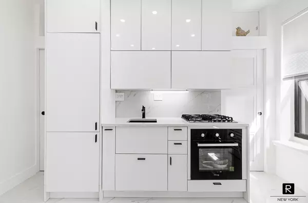 Manhattan, NY 10025,4-6 W 105th Street #6